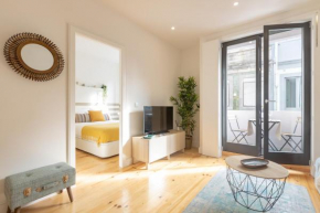 Sweet Flat 4Two in City Center, Balcony & Air Conditioning